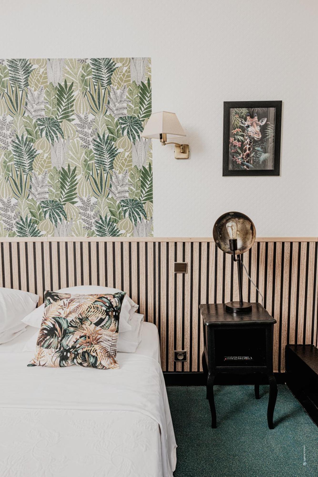 Hotel Moderne Et Pigeon リムー エクステリア 写真