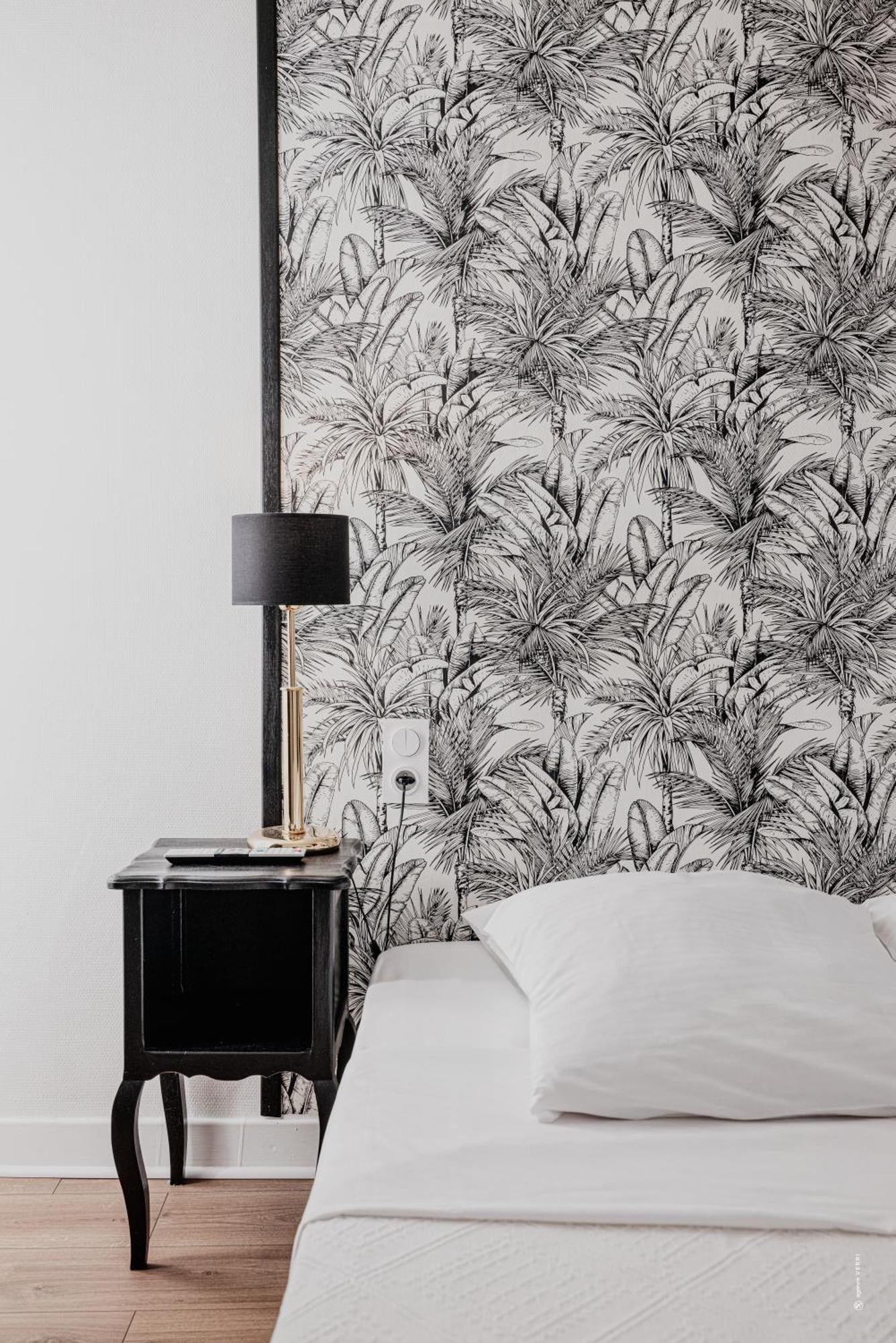 Hotel Moderne Et Pigeon リムー エクステリア 写真